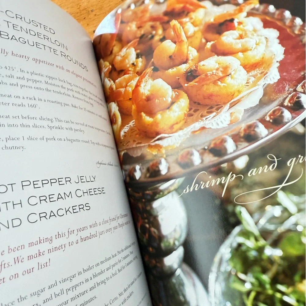 Vera Bradley Cooking With Friends Cookbook Hardcover